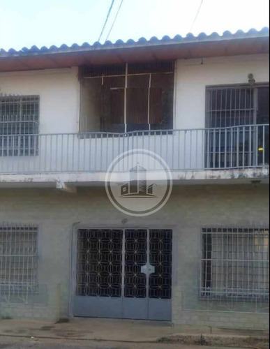 Casa En Venta Sector La Romana Maracay 017jsc