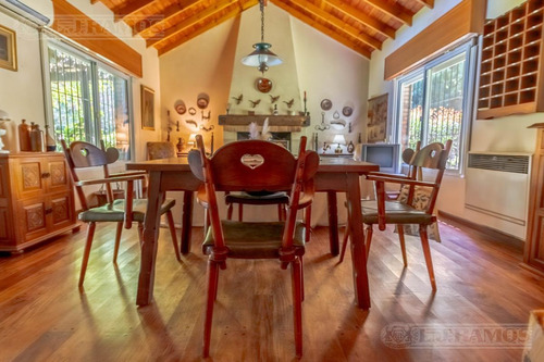 Imagen 6 de 25 de Casa Quinta Con Añosa Arboleda Y Gran Jardín. Del Viso, Pilar.