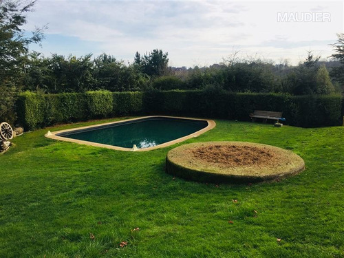 Imagen 2 de 13 de Casa En Venta En Lomas Del Carmen - Temuco