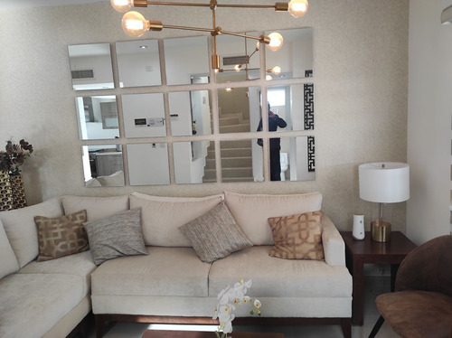 Casa En Venta Nueva En Aurea En Circ. Courvosier En Torreón, Coahuila.