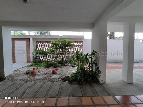 Magistral Casa En Venta En Campo Claro Yf