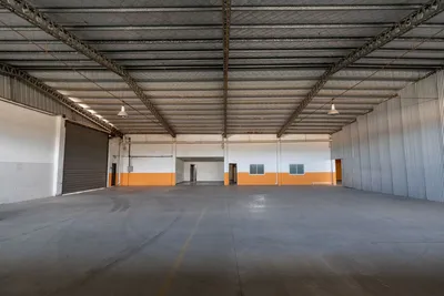 Depósito y galpón en alquiler
