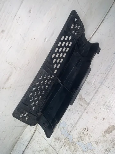 Parrilla Torpedo Nissan Tiida (Usado)