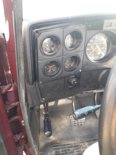 Imagem 5 de 9 de Chevrolet D40 Bau