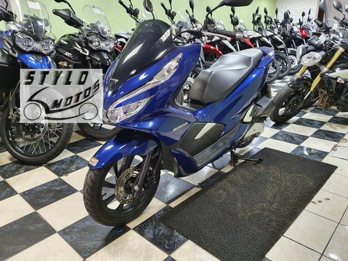 Imagem 2 de 8 de Honda Pcx