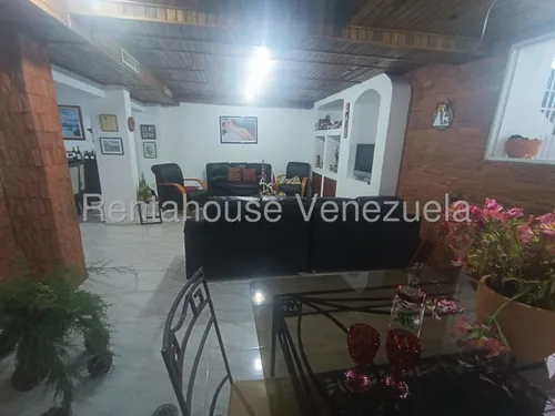Casas En Venta Mls #25-12523