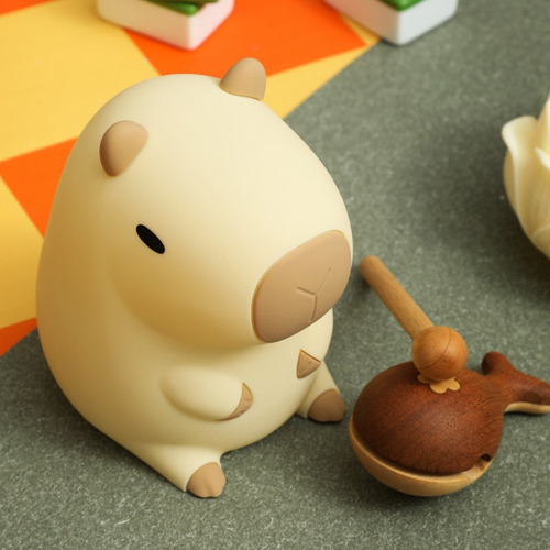 Lámpara De Noche De Silicona Con Control Táctil Capybara