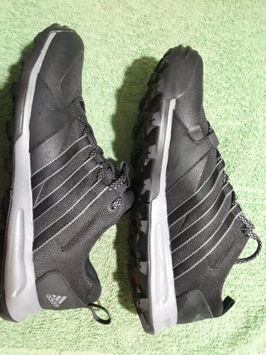 Zapatillas adidas Tivid Mesh