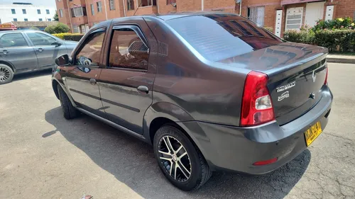 Renault Logan Familiar 1.4 Gris Comet 2012 $ 24.000.000
