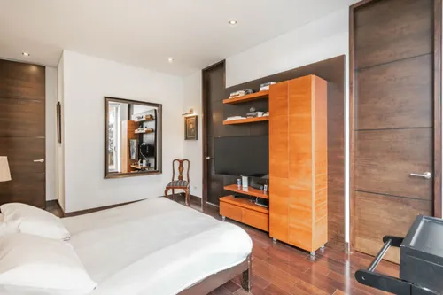 Apartamento En Venta En Los Rosales. Cod V16507