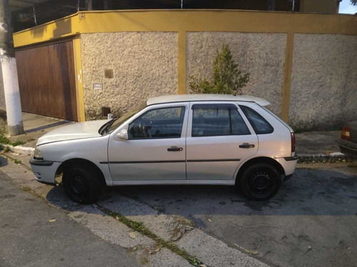 Volkswagen Gol 2000 1.0 16v 5p