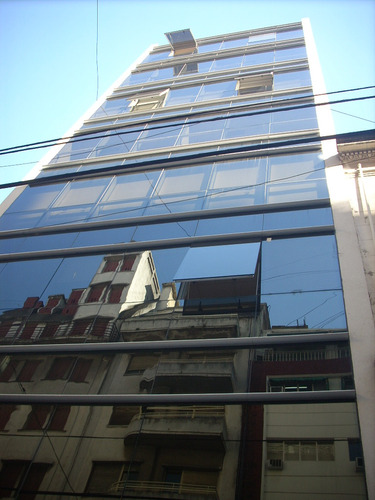 Oficina 1° Nivel. Montevideo Ytucuman