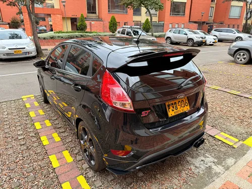 Ford Fiesta 1.6 St