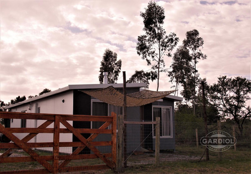 Casa En Venta, Riachuelo. Colonia. 