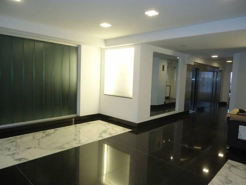 Monoambiente Con Balcón- Venta Almagro A Estrenar