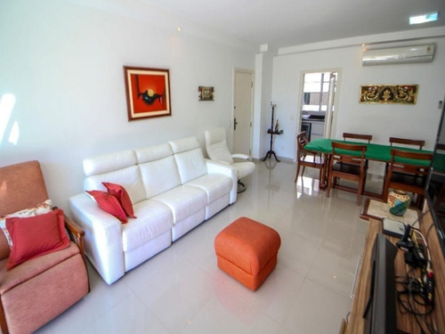 Imagem 4 de 25 de Apartamento À Venda - Praia Das Pitangueiras - Guarujá Sp - Reformado - 3 Dormitórios - 3 Banheiros - 1 Vaga De Garagem - Ap4089 - 34710967