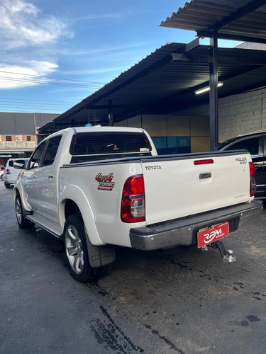 Toyota Hilux 3.0 Srv Cab. Dupla 4x4 Aut. 4p
