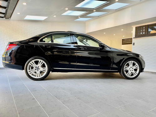 Imagen 14 de 20 de Mercedes-benz Clase C 2018 2.0 Cgi Exclusive