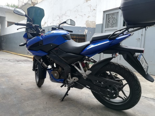 Bajaj Rouser As 200