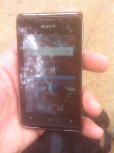 Celular Sony Xperia C1604