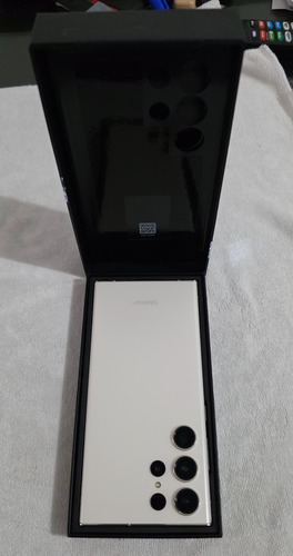 Celular Samsung Galaxy S23 Ultra Cream 256gb + Ram 8gb (Usado)