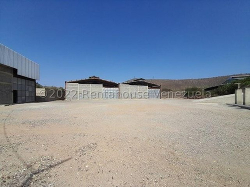 Imagen 12 de 14 de Venta Conjunto De 3 Galpones Zona Industrial Ii 22-21088 Ic