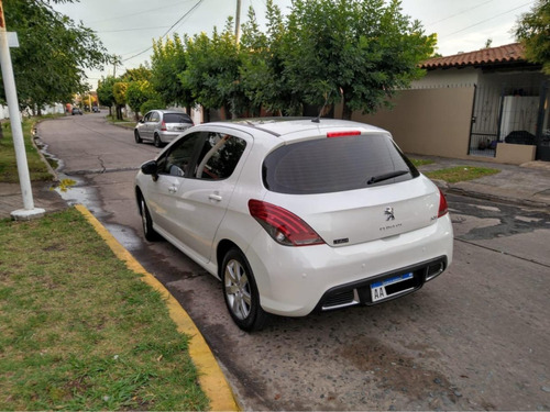 Peugeot 308 Allure 1.6 Con Nav Y Techo Blanco Nacarado