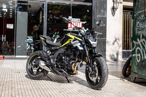 Imagen 12 de 25 de Nueva Cfmoto 400 Nk Lidermoto No Dominar 400