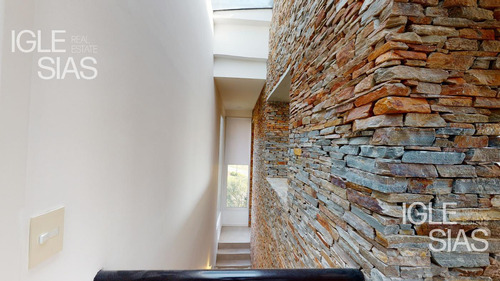 Casa Al Lago En Venta 3 Dormitorios Barrio San Francisco, Villanueva