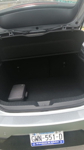 Imagen 7 de 8 de Mazda 3 I Grand Touring Hb At 2021 Plata