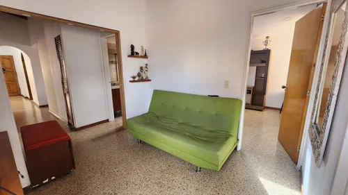 Apartamento En Venta En Conquistadores. Cod V12070