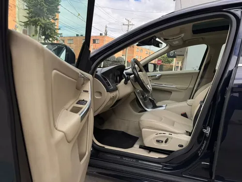 Volvo XC60 2.0 T5 Awd Summum