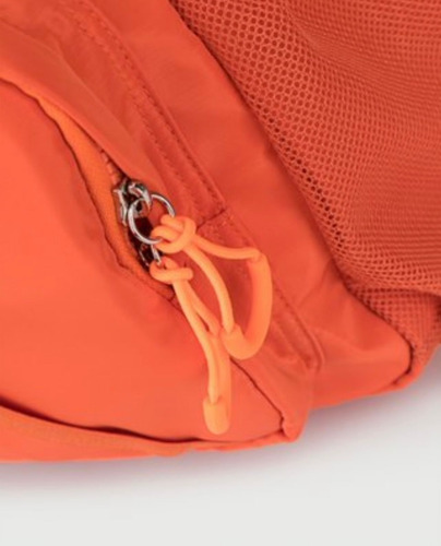 Imagen 4 de 5 de Mochila De Lona Tiana Viamo Mujer