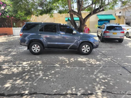 Toyota Fortuner 2.7l 4x2