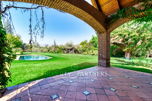 Casa Tipo Campestre Con Excelentes Terminaciones Y...