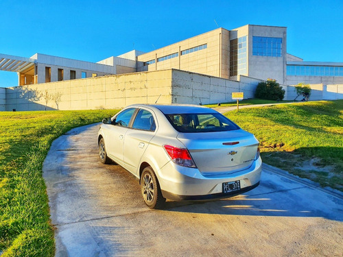 Chevrolet Prisma 2015