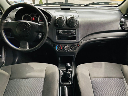 Imagen 5 de 15 de Chevrolet Aveo 2015 Ls