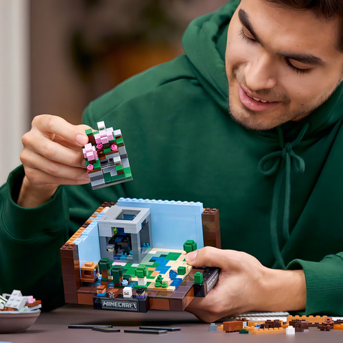 Lego® Minecraft® Mesa De Trabajo Para Adultos 21265