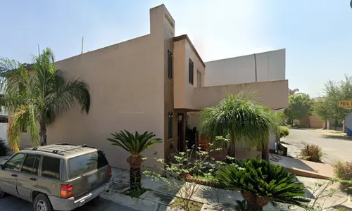 Casa En Remate Bancario En Callejon De Los Olivos , Las Alamedas , Montemorelos, Nuevo Leon.