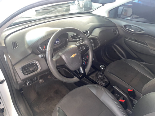 Imagem 7 de 9 de Chevrolet Gm Prisma Lt 1.4 Branco 2019