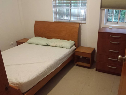 Imagen 17 de 20 de Town House En Venta Con Planta Eléctrica En El Trigal Norte, Residencias Monte Plata.