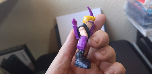 2015 Hasbro Marvel Super Hero Hawkeye Figure 6 Cms (Usado)