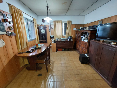 Imagen 9 de 19 de Venta Casa 4 Amb-lote Propio-patio-cochera-florida