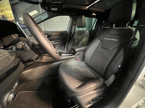 Jeep Commander 2.0 HURRICANE 4 TURBO GASOLINA BLACKHAWK AT9