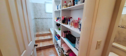 Imagen 8 de 13 de Casa En Venta En Alto Hatillo 21-13876 Caro Fermoso 0424 2083128
