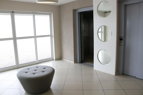 Imagem 10 de 15 de Apartamento Para Venda Em Curitiba, Centro, 2 Dormitórios, 1 Suíte, 2 Banheiros, 2 Vagas - Ctb0032_1-1781398