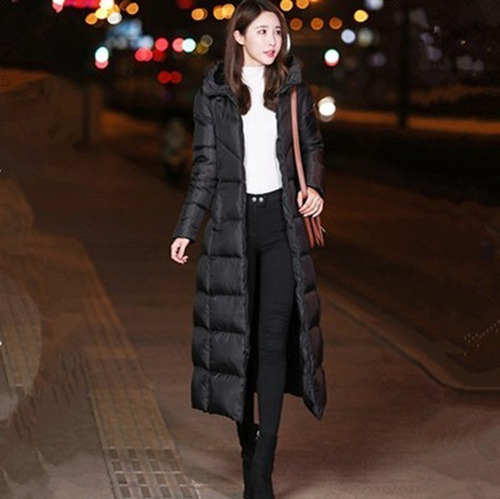 Parka Longa Com Capuz Acolchoado Para O Inverno