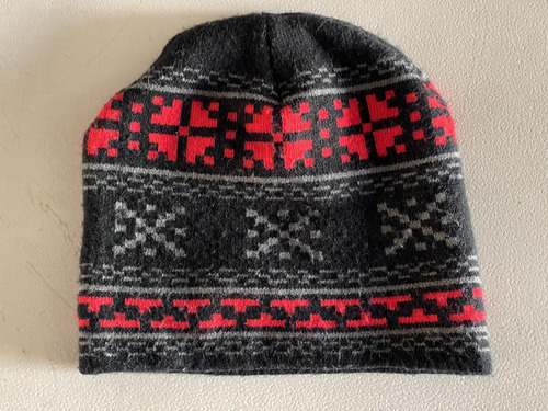 Gorro Beanie Súper Mario Bross Original Talla Juvenil (Usado)