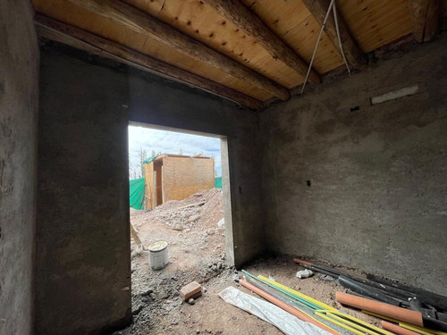Casa En Venta - Bº La Quebrada - Lujan