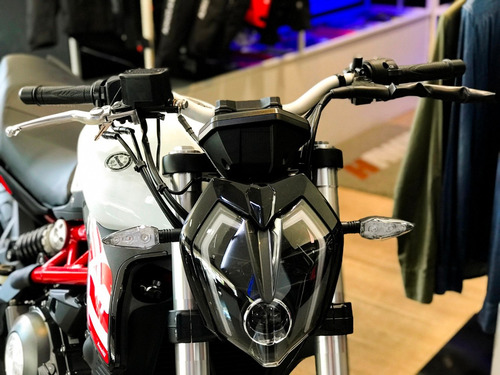 Benelli 302 S Abs 302s Calle Naked Tnt 300 Cycles